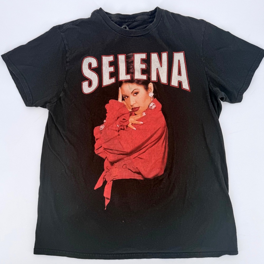 Official Selena Quintanilla Graphic T-Shirt Black Medium 90s Music Tee‎